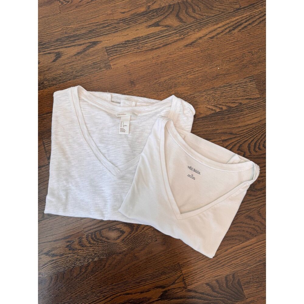 H&M/Wild Fable Set of 2 White V-Neck T-Shirts Size Small/Medium